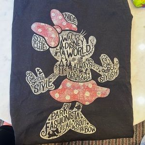 Minnie Mouse Disneyworld black T-shirt